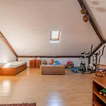 Casa Com Piscina Privada Em - Jardim & Estacionamento Prázdninový dům *
