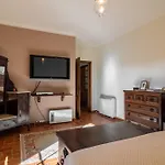 Casa Com Piscina Privada Em - Jardim & Estacionamento * Palmela