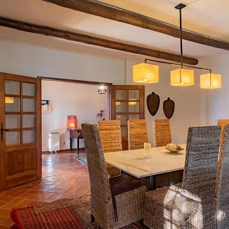 Semesterbostad Casa Com Piscina Privada Em - Jardim & Estacionamento Palmela