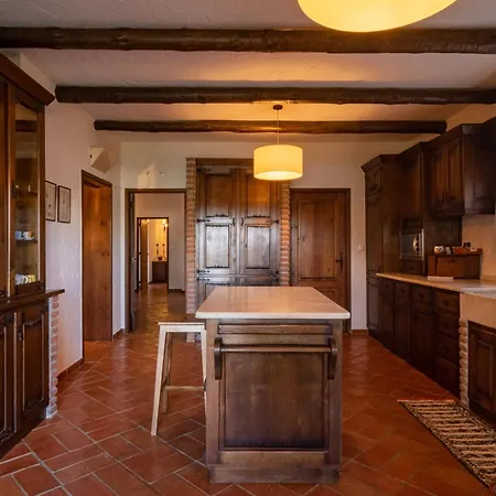 Casa Com Piscina Privada Em - Jardim & Estacionamento * Palmela