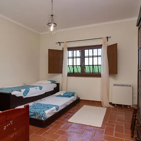 Casa Com Piscina Privada Em - Jardim & Estacionamento * Palmela