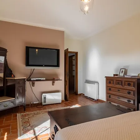 Casa Com Piscina Privada Em - Jardim & Estacionamento * Palmela