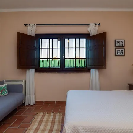 Casa Com Piscina Privada Em - Jardim & Estacionamento Palmela