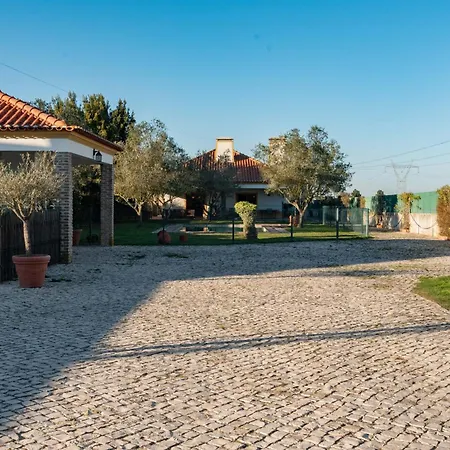 Casa Com Piscina Privada Em - Jardim & Estacionamento *