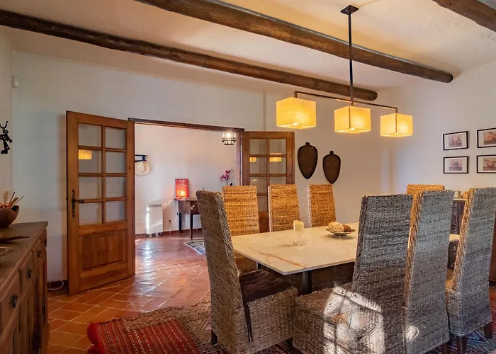 Feriehus Casa Com Piscina Privada Em - Jardim & Estacionamento Palmela