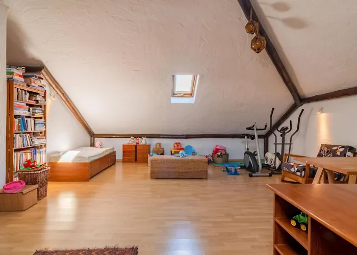 Casa Com Piscina Privada Em - Jardim & Estacionamento Feriehus *