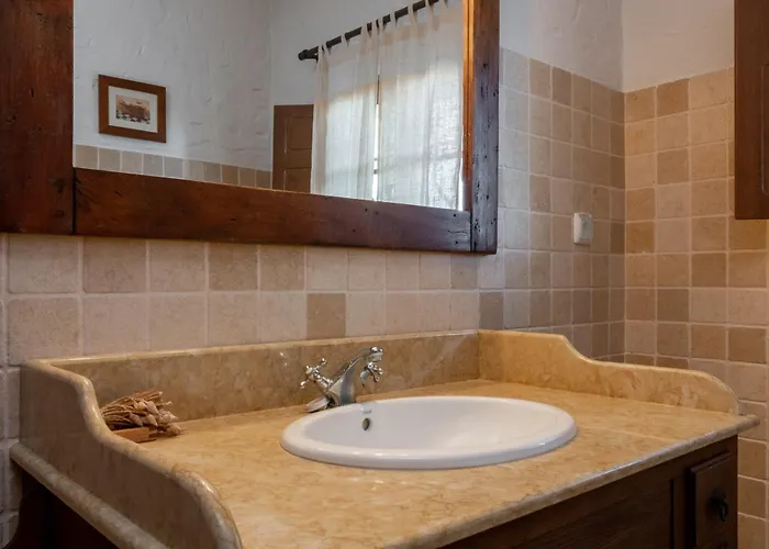 Casa Com Piscina Privada Em - Jardim & Estacionamento