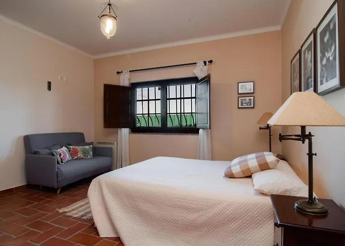 Feriehus Casa Com Piscina Privada Em - Jardim & Estacionamento *