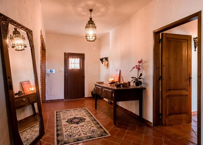 Casa Com Piscina Privada Em - Jardim & Estacionamento * Palmela