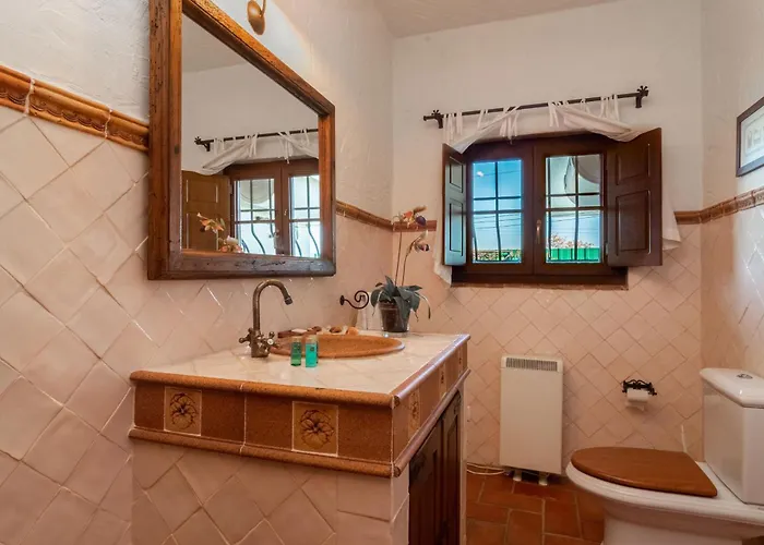 Casa Com Piscina Privada Em - Jardim & Estacionamento * Palmela