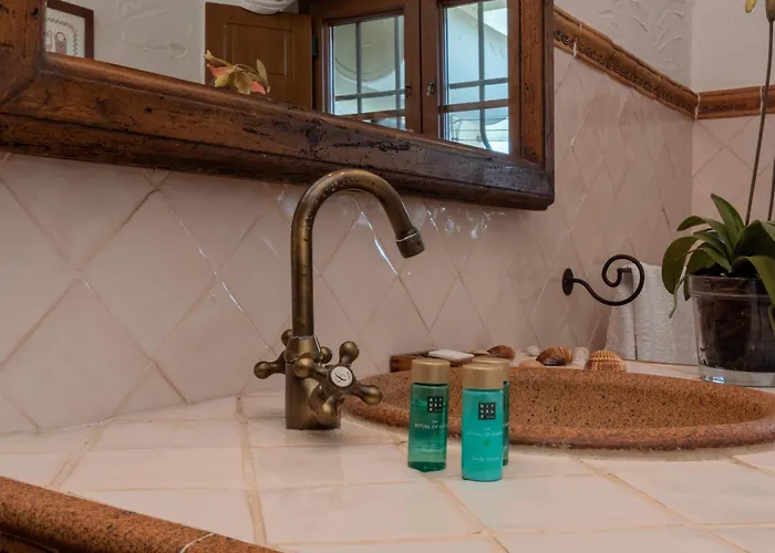 Feriehus Casa Com Piscina Privada Em - Jardim & Estacionamento *